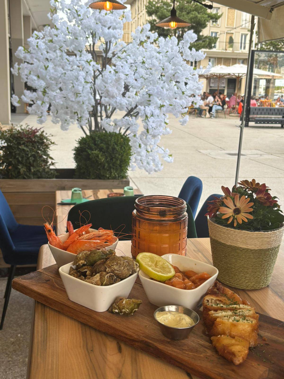 Cocktail et planche à partager